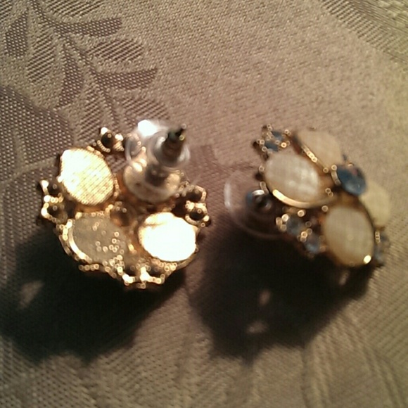 New Antique Inspired Iridescent & CZ Earrings - Picture 3 of 3